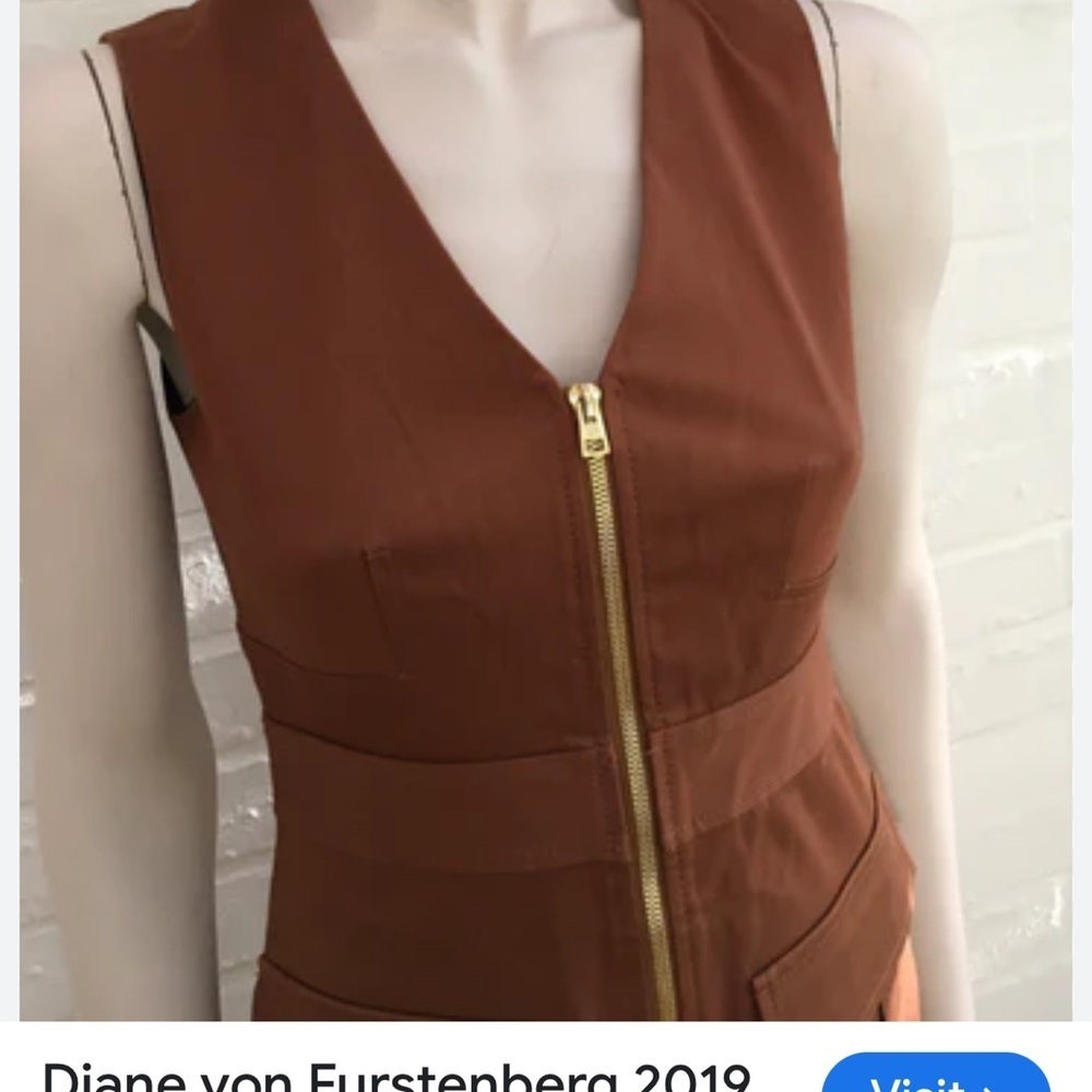 Diane Von Furstenberg Brown with gold cargo pocket Sleeveless Belted Dress sz 0 - Picture 7 of 7